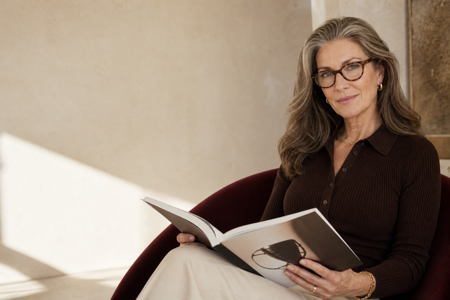 A customer wearing SKYOAK reading glasses in an everyday setting